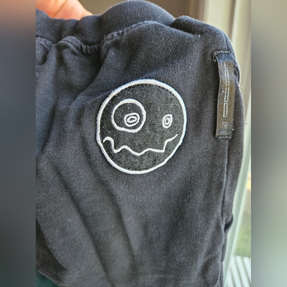 Loud Apparel Winged Pants Kids SZ 5 - Picture 6 of 10